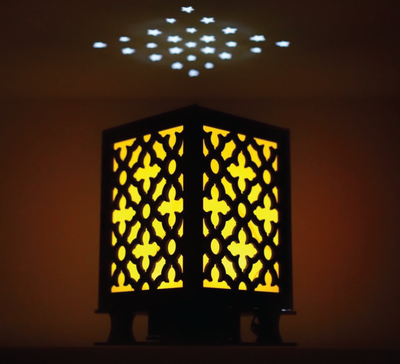 Light Up Lanterns with Stars Projection 